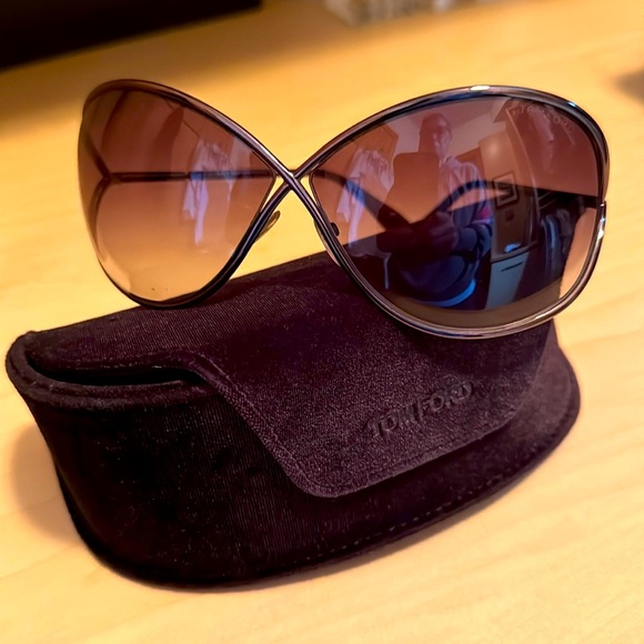 Tom Ford sunglasses - Picture 1 of 3